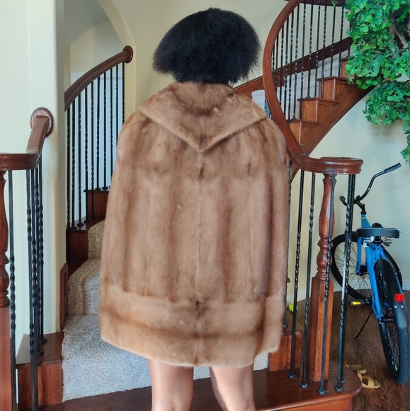 Vintage Mink Fur Poncho Coat - Picture 2 of 16